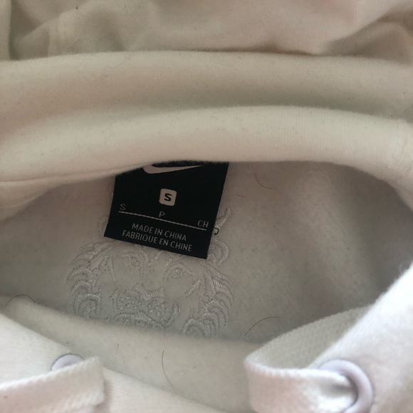 Kith x Nike Lebron Cloak Hoodie - small - white - Picture 2 of 7